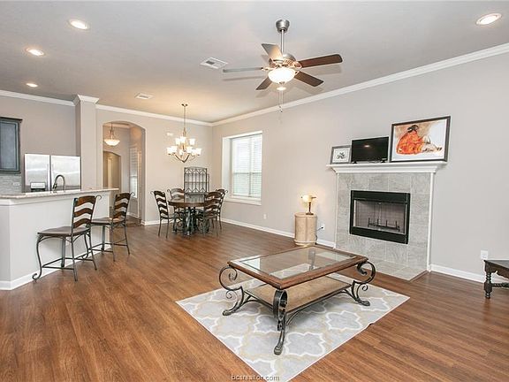 5th image of 1734 Parkland Dr