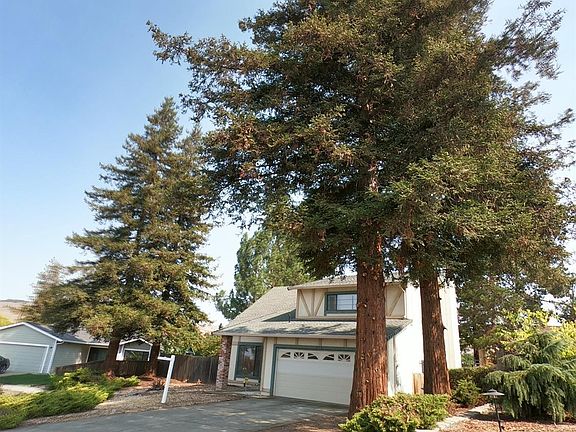 5th image of 254 Clydesdale Dr