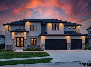 2116 S 210th St, Elkhorn, NE 68022