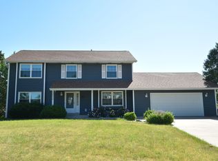 3972 S 96th St, Milwaukee, WI 53228