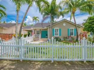 9941 SW 161st Pl, Miami, FL 33196