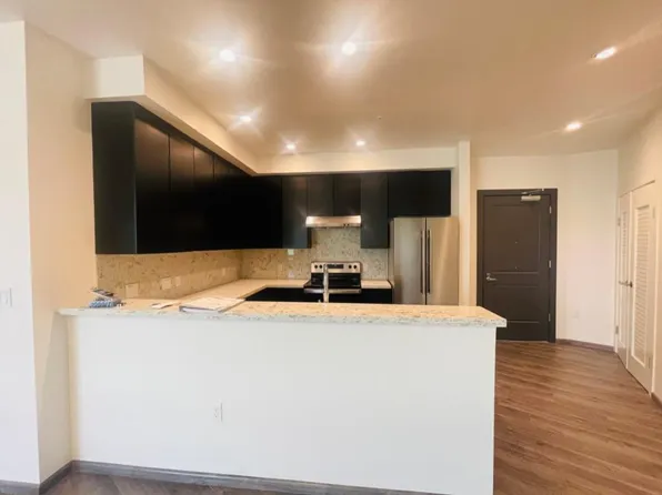 3535 Wawona St #313, San Francisco, CA 94116