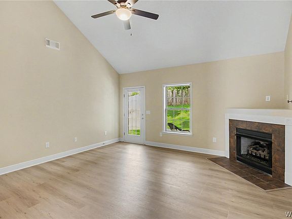 4th image of 12609 Mill Creek Dr