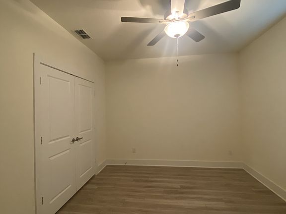4th image of 904 Sunset Haven Dr