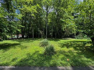 3217 Curtis Ln, Knoxville, TN 37918