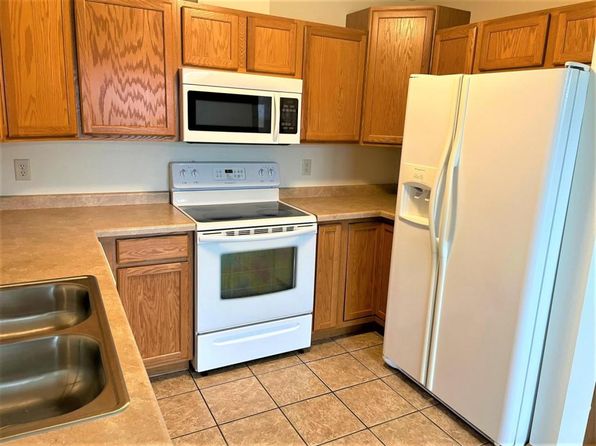 800 Angel Ct APT 103