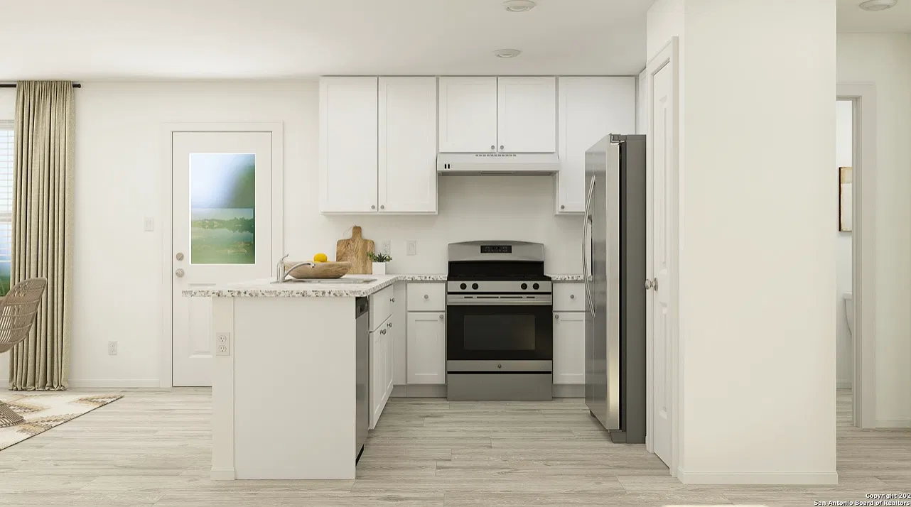 3 bed, 1300 sqft, $1,650 — Photo 4