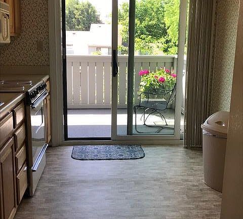 5th image of 2427 Barnside Ct