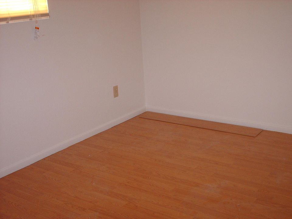 Building Photo 3