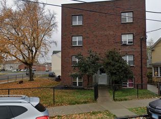 305 Parrott Ave APT 2A, Bridgeport, CT 06606