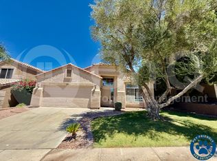 826 W Carob Dr, Chandler, AZ 85248