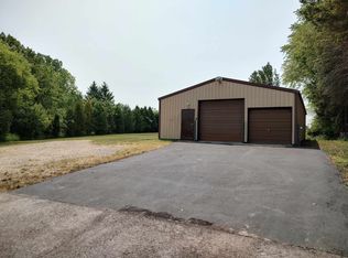 W2175 Ourtown Rd, Lima, WI 53085