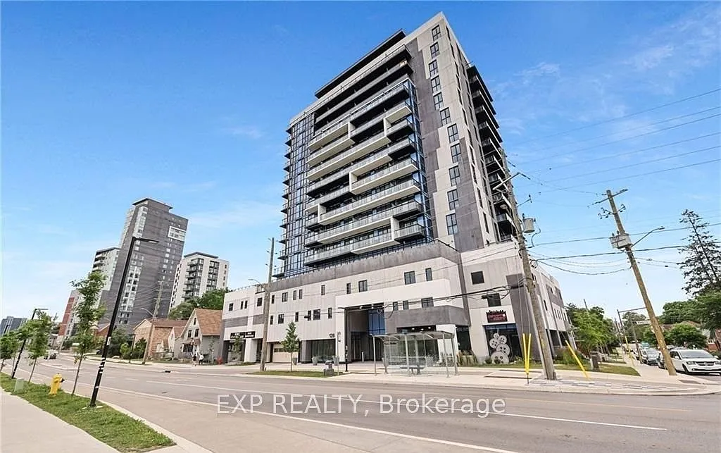 2 bed, $2,349 — Photo 1