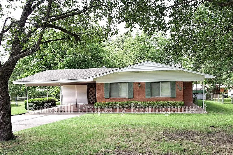 19 Paul Dr