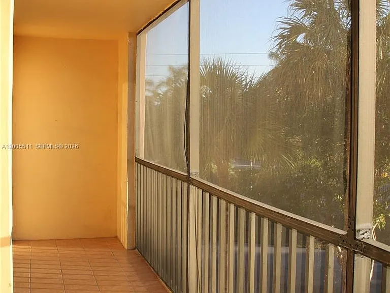 8700 SW 133rd Avenue Rd #301 — Photo 32