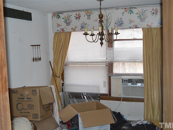 4th image of 5815 Lillie Dr