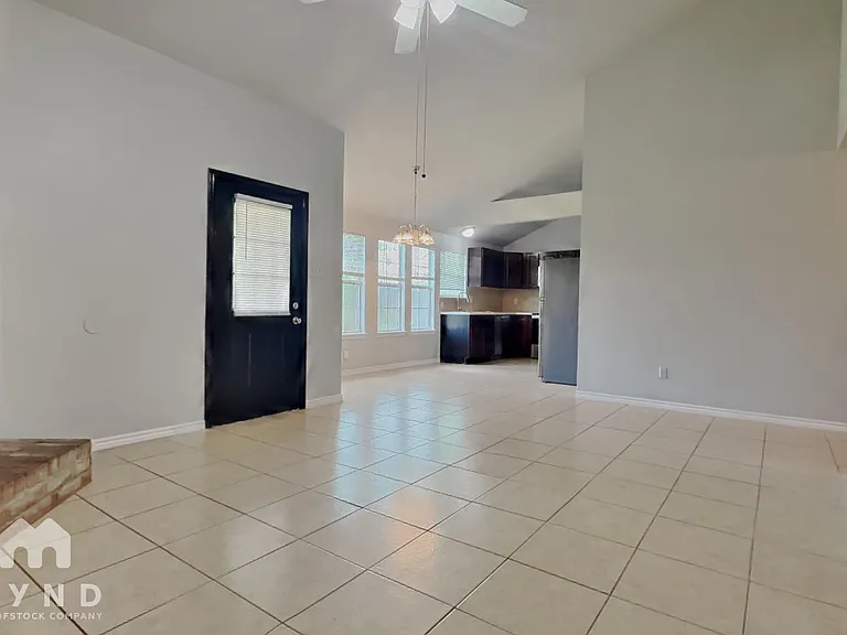 19230 Cypress Canyon Dr — Photo 8