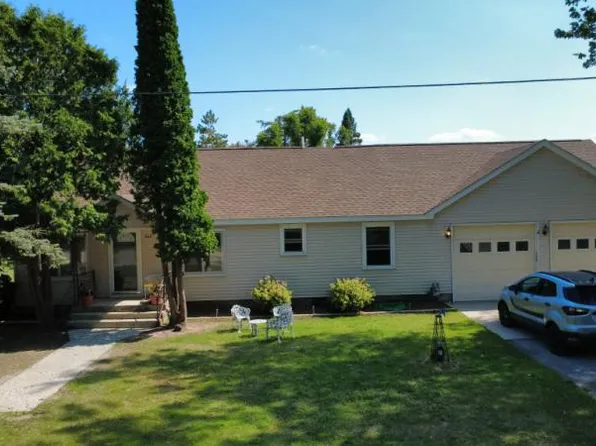 208 E Hawley St, Lincoln, MI 48742