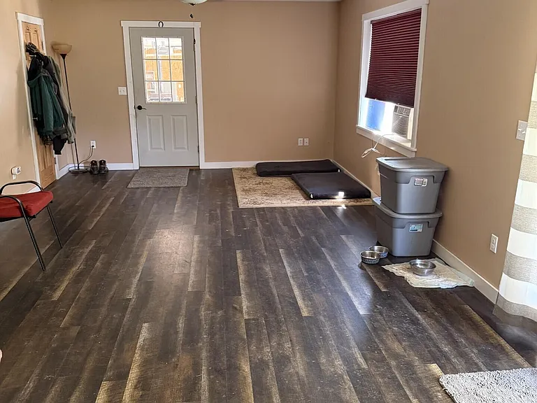 360 Metzger Dr — Photo 2