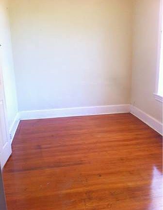 4th image of 2611 W Wabansia Ave