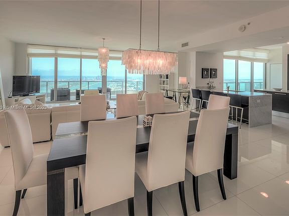 5th image of 900 Biscayne Blvd APT 6105