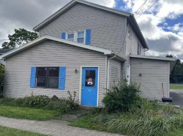 52 Market St, Brockport, NY 14420