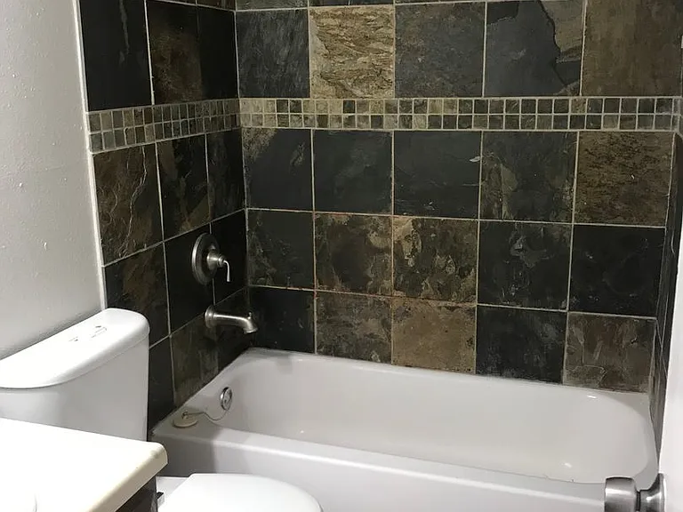 Charming 1-Bedroom Apartment in Fort Worth 700 Sq. Ft. — Photo 11