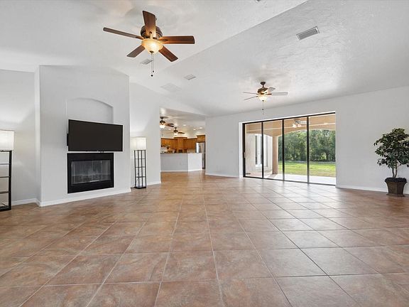 4th image of 12535 River Rd