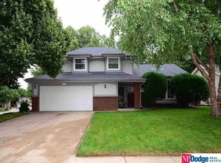 635 N 151st Cir, Omaha, NE 68154