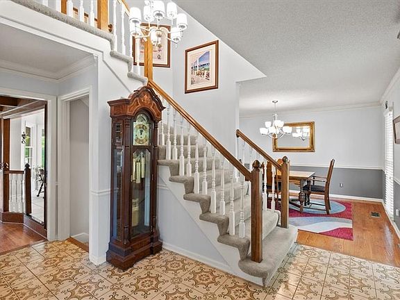 4th image of 8315 Richards Rd