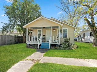 307 E Ascension St, Gonzales, LA 70737