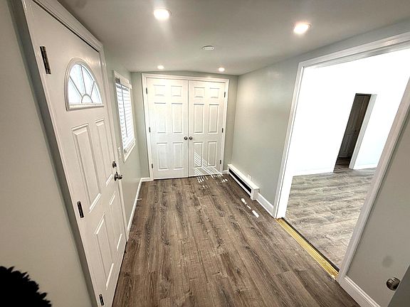4th image of 26 Forest Ln