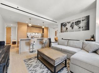 Maverick, New York, NY 10001