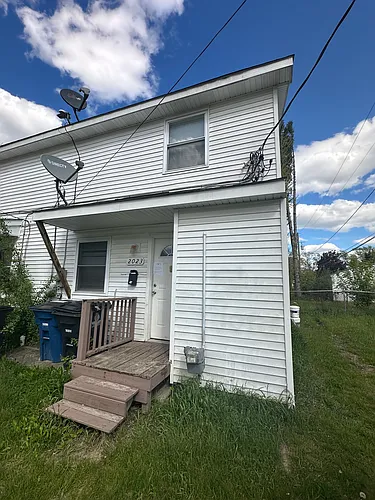 2023 Eastport Ave Photo 1