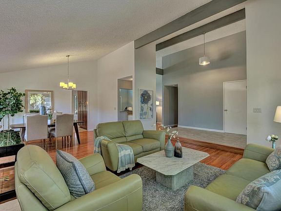 5th image of 776 Almondwood Way