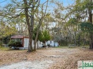 81 Button Gwinnett Avenue, Midway, GA 31320