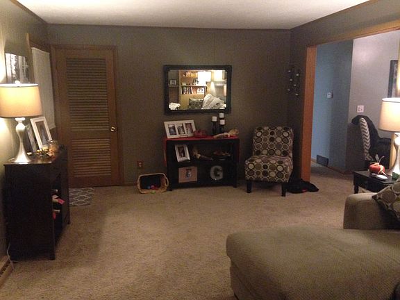 2nd image of 613 Evergreen Dr