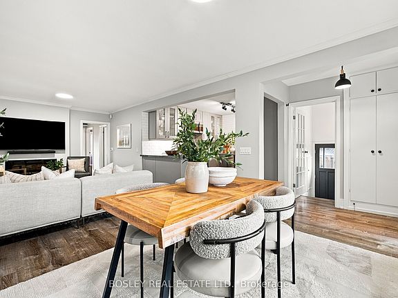 4th image of 56 Christina Cres