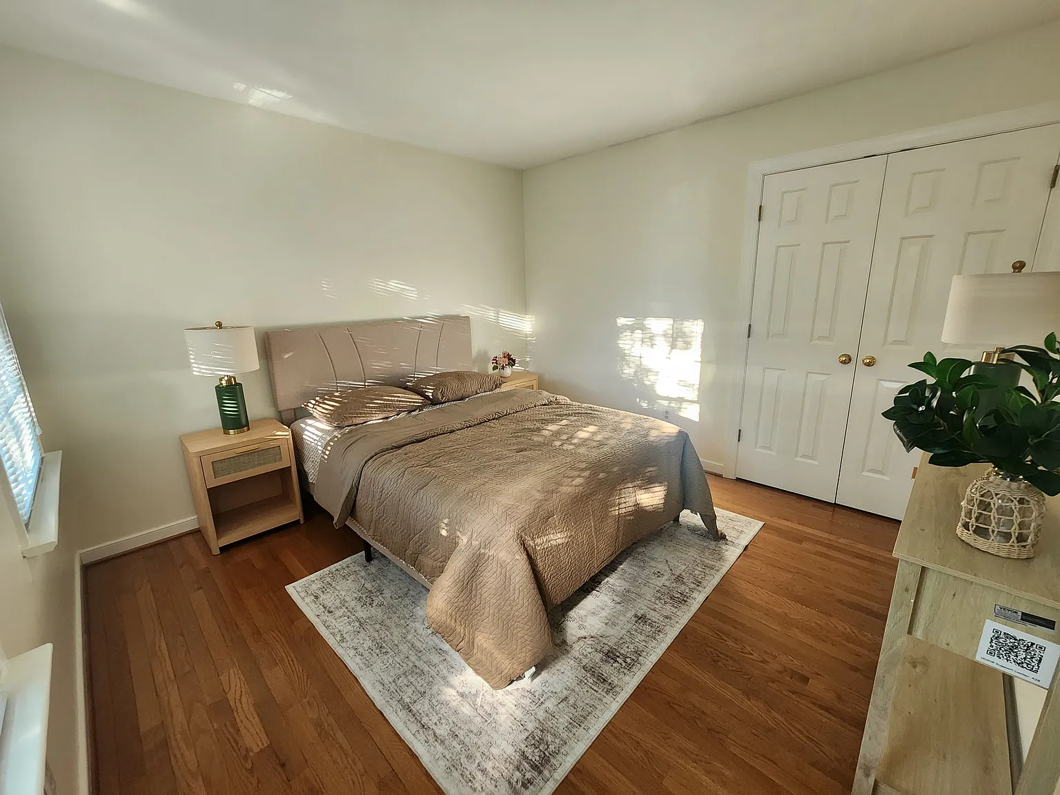4 bed, 2196 sqft, $800 — Photo 4