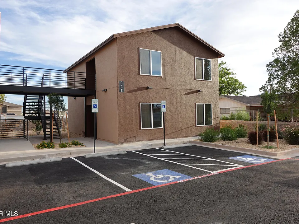 6002 1/2 Pam McCall Dr #6