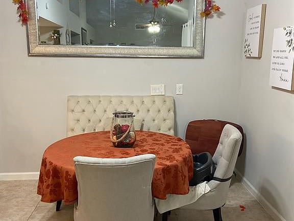 4th image of 5314 Village Springs Dr