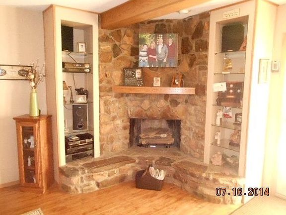 3rd image of 8404 N Glacier Dr