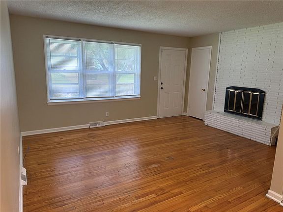 2nd image of 7935 E 100th Ter