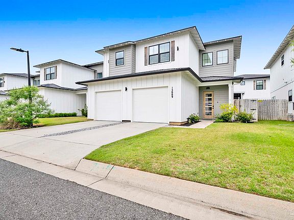 3rd image of 13889 Red Drum Ct