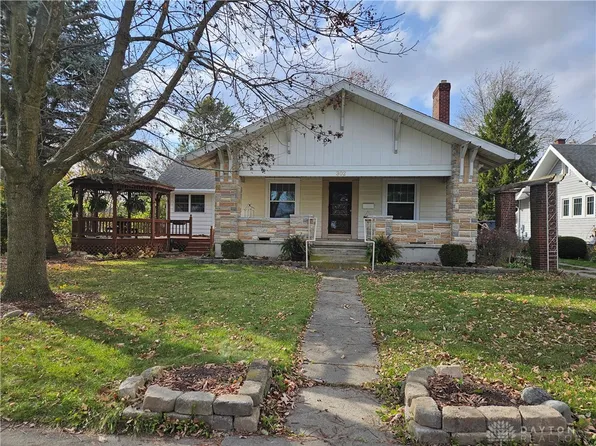 302 N Main St, Arcanum, OH 45304