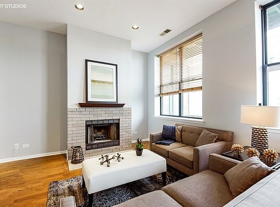 2nd image of 2512 N Bosworth Ave APT 307