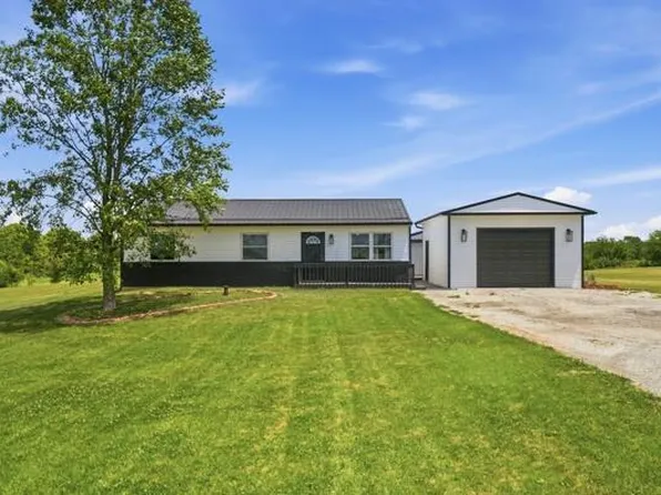 9020 State Route 207, Mount Sterling, OH 43143