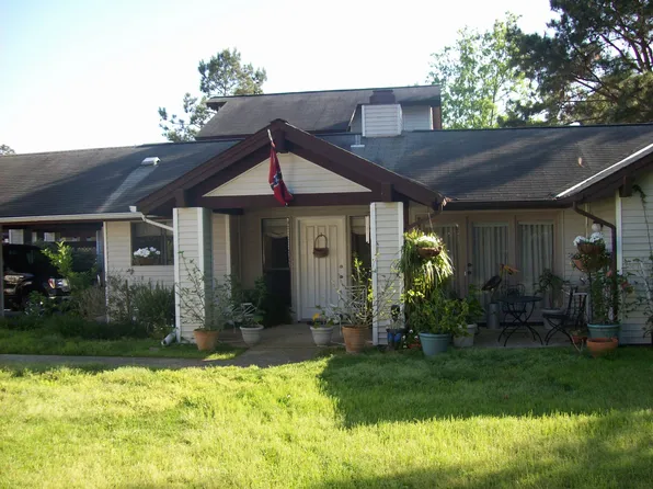 28 Tradewinds Ct W, Mandeville, LA 70448