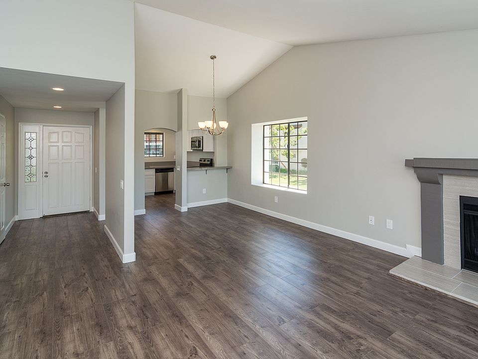 1st image of 16280 Avenida Venusto Unit E