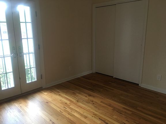 5th image of 2857 Chateau Cir